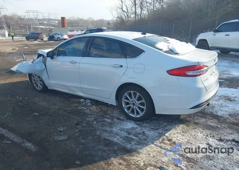 2017 Ford Fusion Se z USA, uszkodzony, nr VIN 3FA6P0HD8HR264212